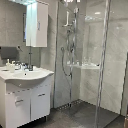 Apartment Stara Jezica With Wifi